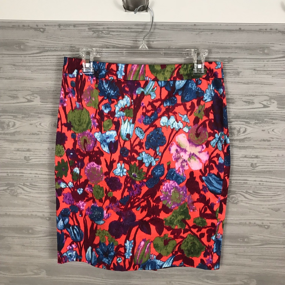 LAST CHANCE!! J. Crew | Coral Floral Pencil Skirt
